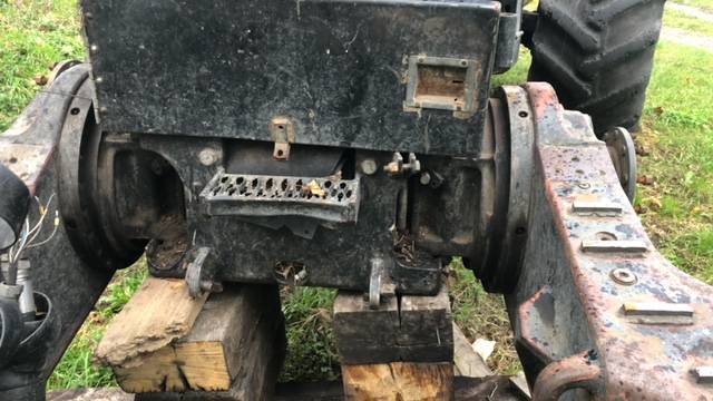 Harwester Valmet 911 Komatsu - Dyferencjał