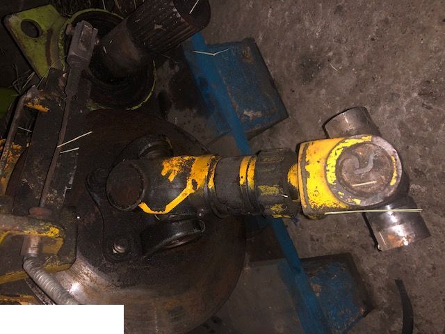 JCB Fermec - Wał Napędowy Krótki [30cm]