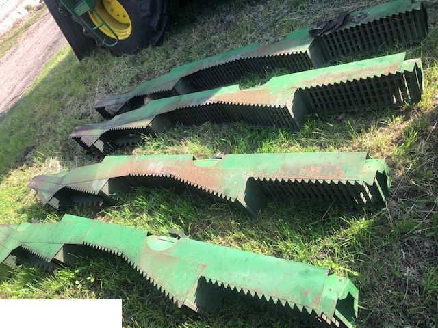 John Deere 1065 - Dzwon | Przekładnia Pąsową Główna | Kabina | Koła Pasowe - [WSZYSTKIE CZĘŚCI]