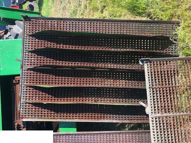 John Deere 1175 - Sito