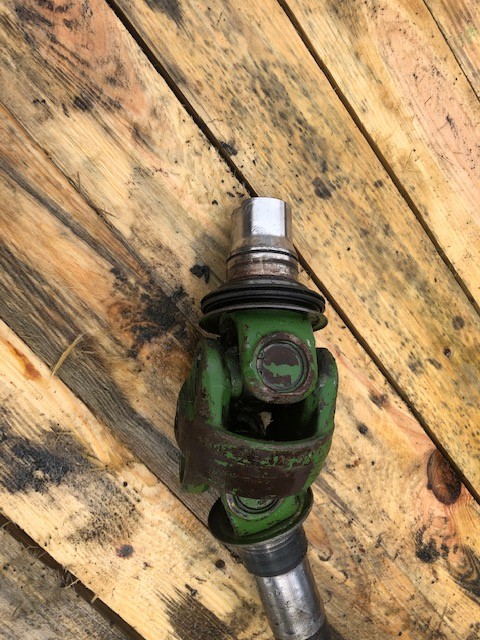 John Deere 3400 Półoś