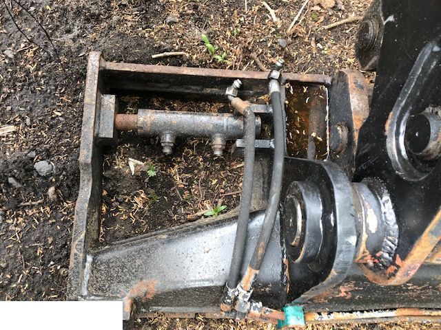 John Deere 3420 - Szybkozłącze