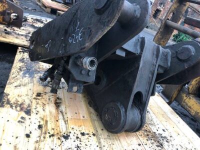 John Deere 3420 - Szybkozłącze Karetka