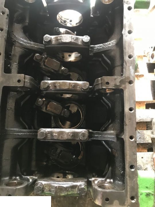 John Deere 4039 - Silnik Wałek Rozrządu Blok