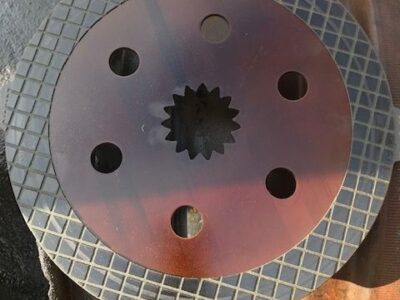 John Deere 7710 | 7700 | 7800 | 7810 - Zwolnica - Tylna Tarcz Hamulcowa - Obudowa Mostu - Zwrotnica