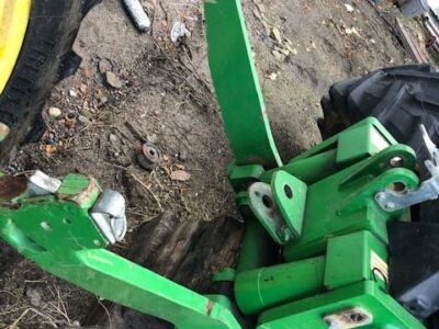 John Deere - TUZ Przedni Podnośnik