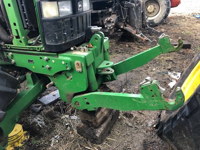 John Deere - TUZ Przedni Podnośnik