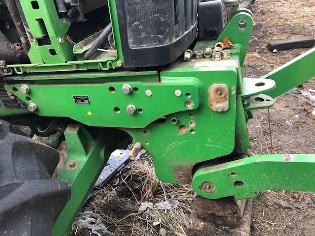 John Deere - TUZ Przedni Podnośnik