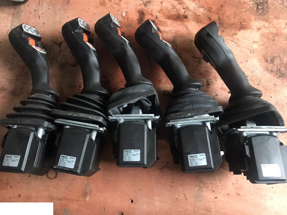 JOYSTICK DO CLAAS SCORPION 7044