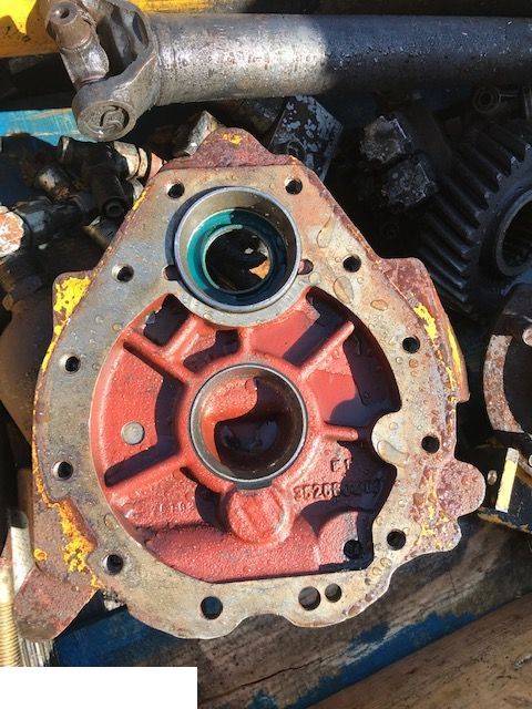 Kramer 140 | Kramer 180 | Kramer 280 | Kramer 312 | Kramer 312 SL | Kramer 320 | Kramer 340 - Zwolnica - Zwrotnica - Półoś - Skrzynia - Silnik - Siłowniki