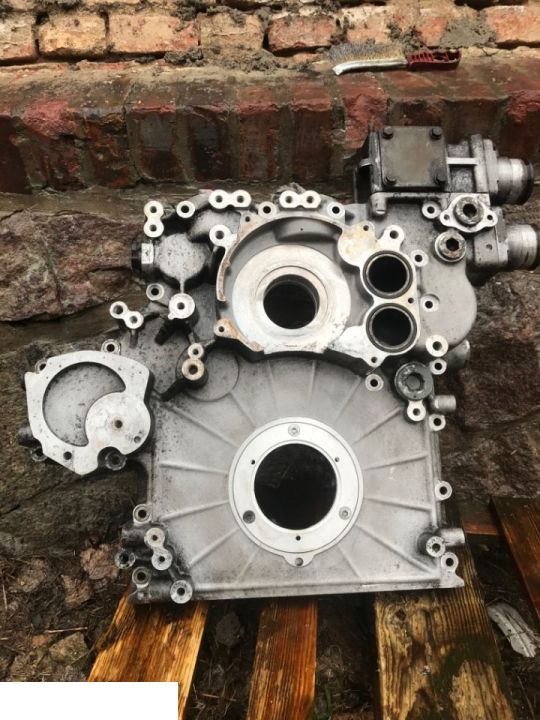 Liebherr D934 - Głowica