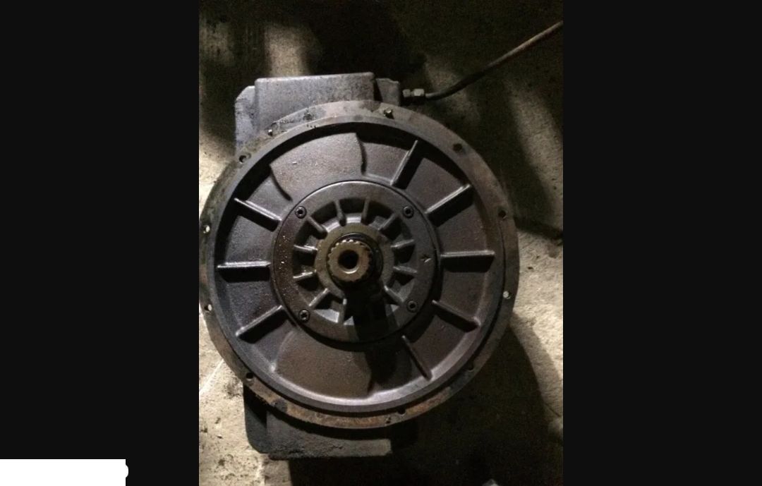 Liebherr L544 - Przekładnia Napędowa Pomp LPVG 300B431