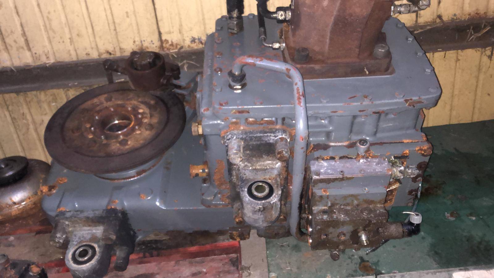 Liebherr L564 - Skrzynia Biegów [ZF 4112 035 014] 3 AVG 310