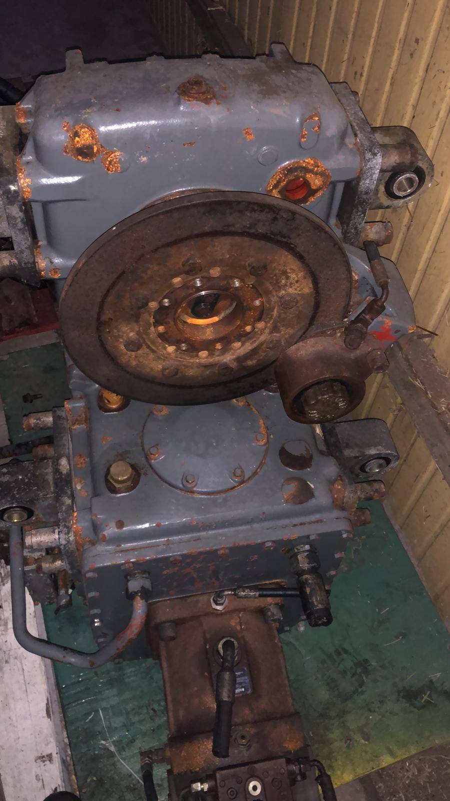 Liebherr L564 - Skrzynia Biegów [ZF 4112 035 014] 3 AVG 310