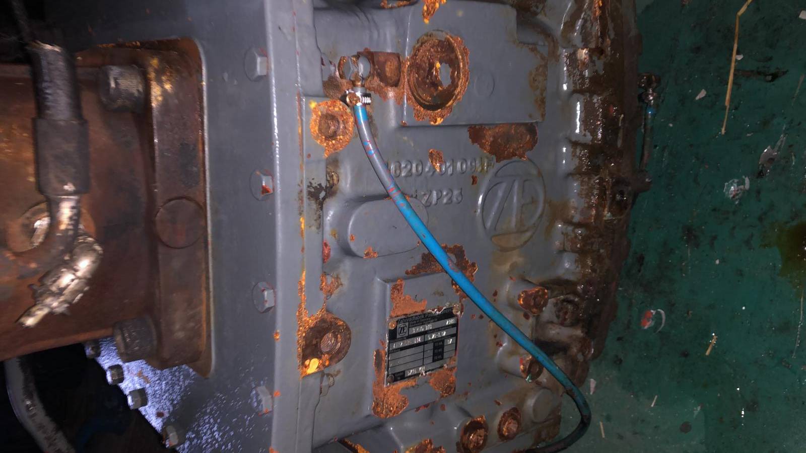 Liebherr L564 - Skrzynia Biegów [ZF 4112 035 014] 3 AVG 310