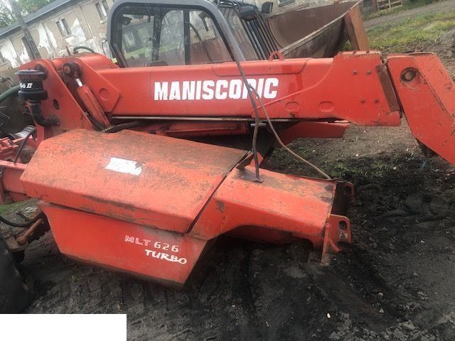 Manitou 626 - Siłownik Poziomowania