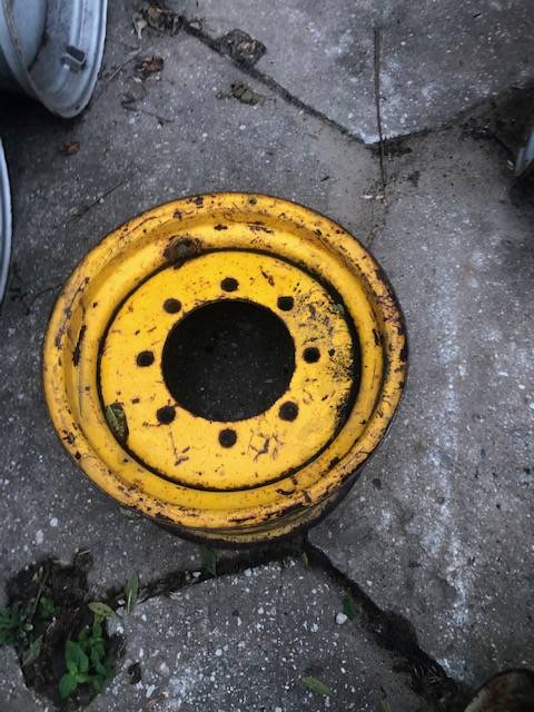 Manitou - Opony [20 cali]