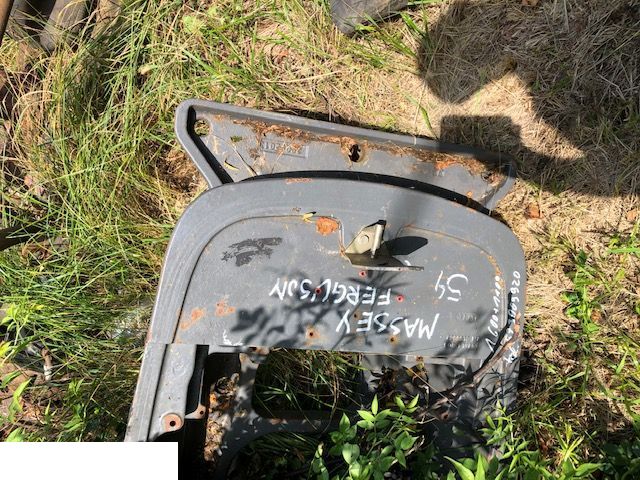 Massey Ferguson 5410 | 5445 | 5455 | 5425 | 5435 | 5400 - Wspornik Główny