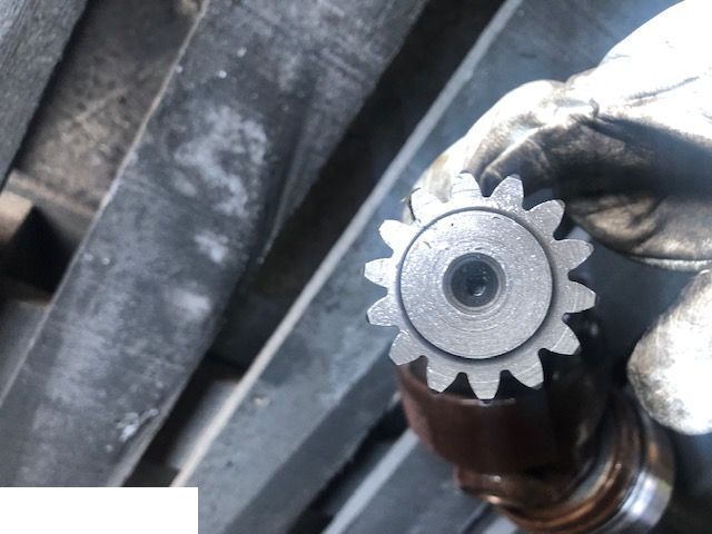 Massey Ferguson - Półoś