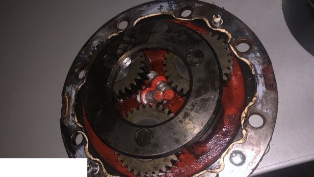 Matbro Manitou - Zwolnica Carraro