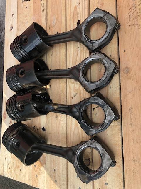 Mercedes OM352 - Korbowód