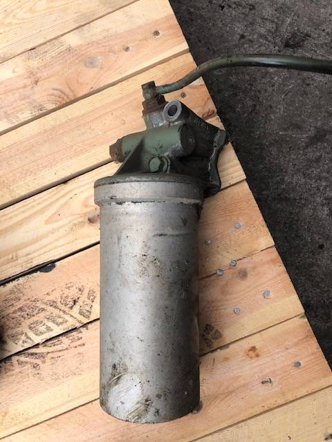 Mercedes Om 352 - Pokrywa Zaworowa