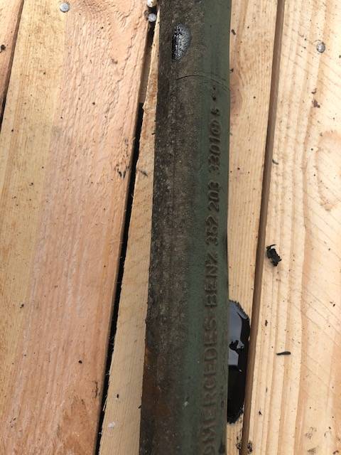 Mercedes Om 352 - Pokrywa Zaworowa