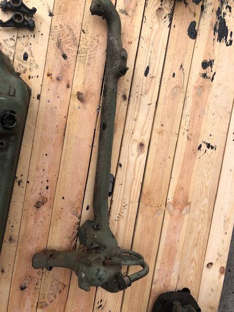 Mercedes Om 352 - Pokrywa Zaworowa