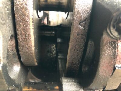 Mercedes OM352 - Wał Korbowy