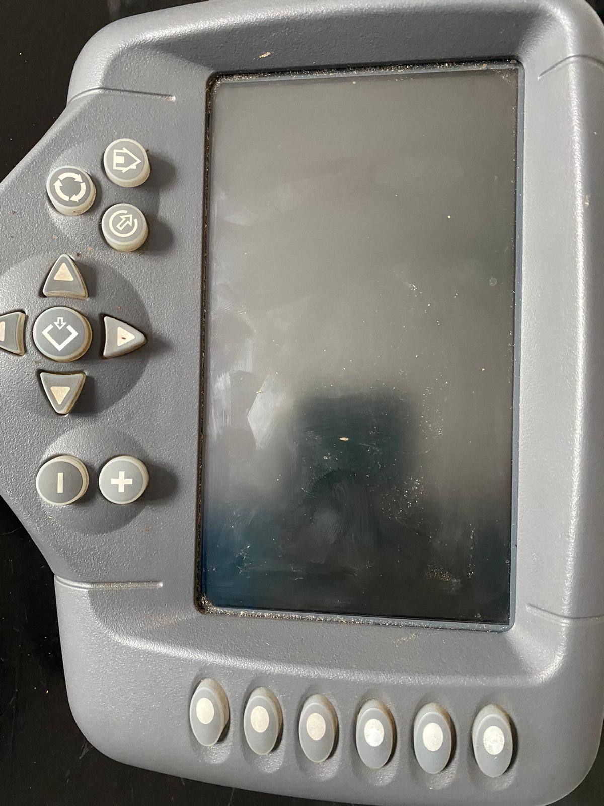 MONITOR NEW HOLLAND CX8090