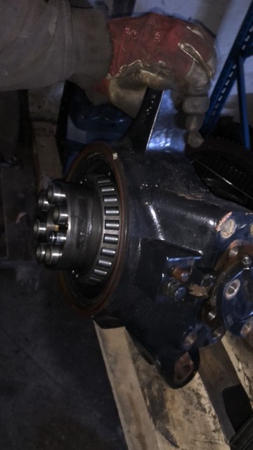 New Holland - Case Puma - Zwolnica | Zwrotnica | Półoś