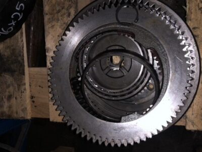 New Holland - Case Puma - Zwolnica | Zwrotnica | Półoś