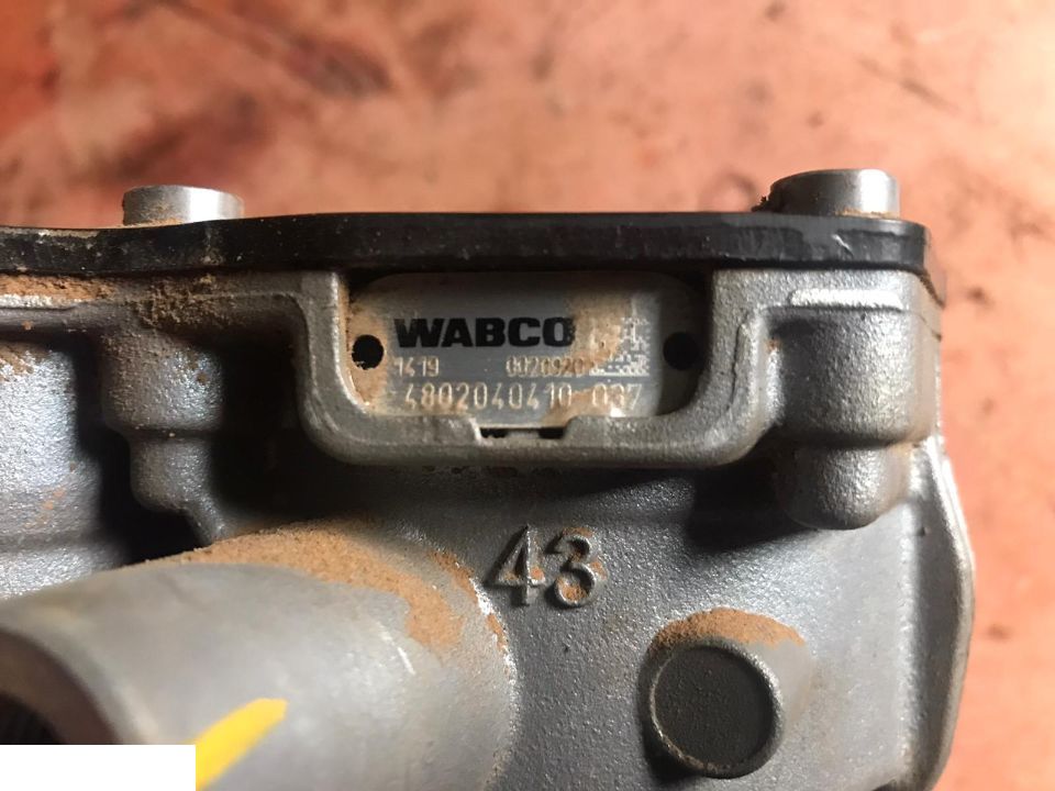 NEW HOLLAND - Zawór EBS modulator ETCV przyczepy