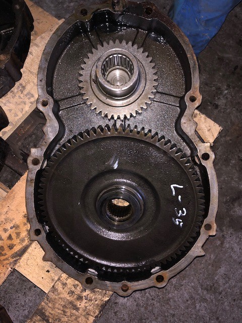 OBUDOWA MOSTU , TRYBY ZF AV 230 VOLVO L30 L35 ZETTELMEYER 602