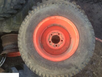 Opona vredestein 12.5/80-18