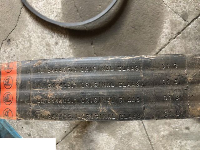 Pas Zespolony 4HBx1940 - Claas Dominator 118 - 644405 [Oryginał]