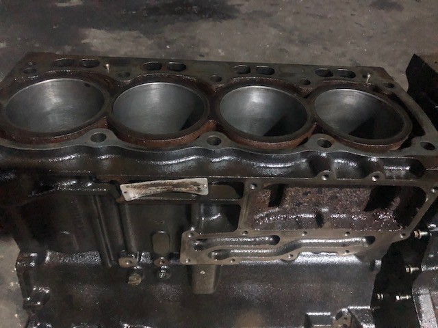 Perkins RE37979 - Blok