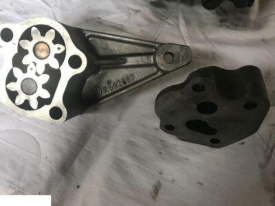 Pompa Olejowa - Silnika John Deere - RE59582