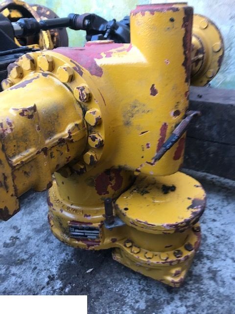 Schaeff SKL 833 |Schaeff 833 - Obudowa Mostu - Atak - Talerz - Zwolnica - Zwrotnica [CZĘŚCI]