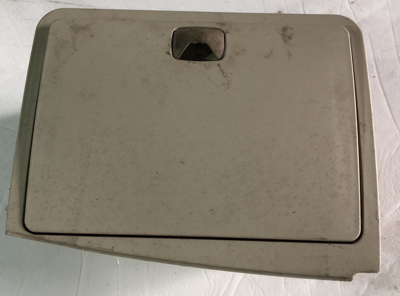 Schowek John Deere 7530