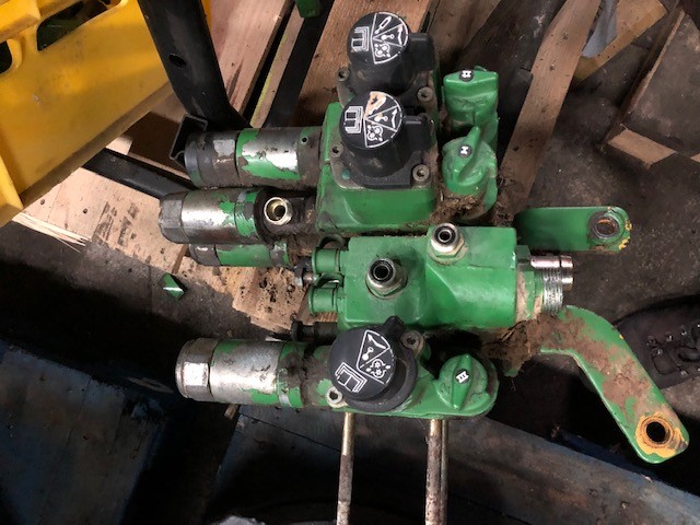 Sekcja Rozdzielacza John Deere