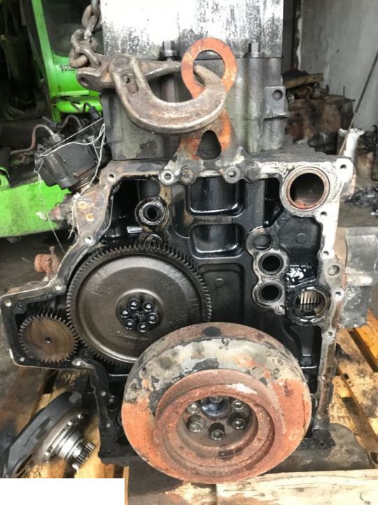 Silnik D934a7 - WAŁ KORBOWY