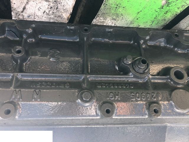 Silnik Merlo - Deutz TCD2012L04