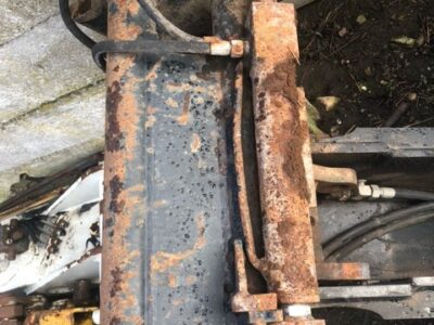 Siłownik Zabezpieczania Łyźki Manitou