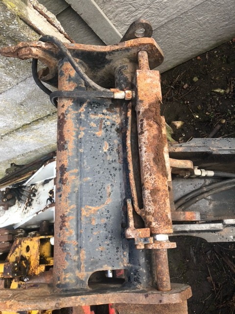 Siłownik Zabezpieczania Łyźki Manitou