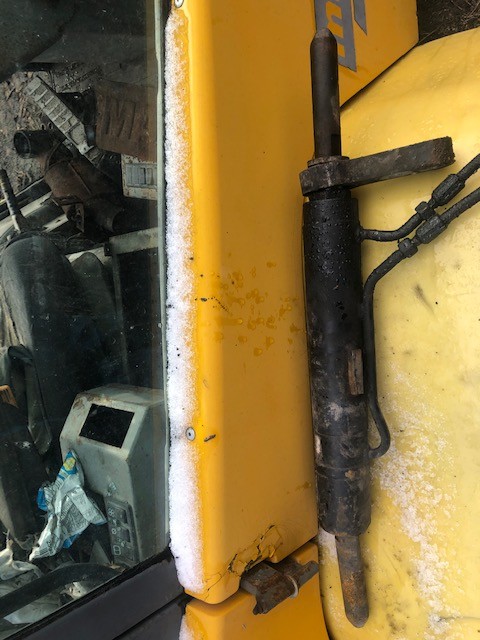 Siłownik Zabezpieczania Łyźki Manitou