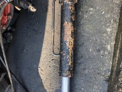 Siłownik Zabezpieczania Łyźki Manitou