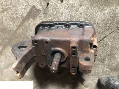 Valtra 700 - WOM Tylny - Wałek Obrotu Mocy