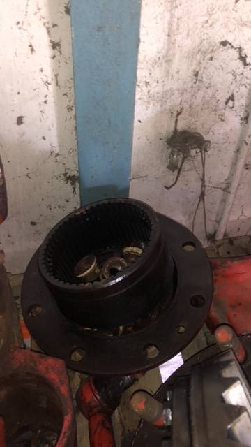 Zwolnica - Manitou - Clark Hurth