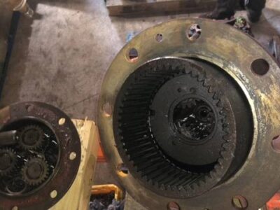 Zwolnica - Manitou - Clark Hurth